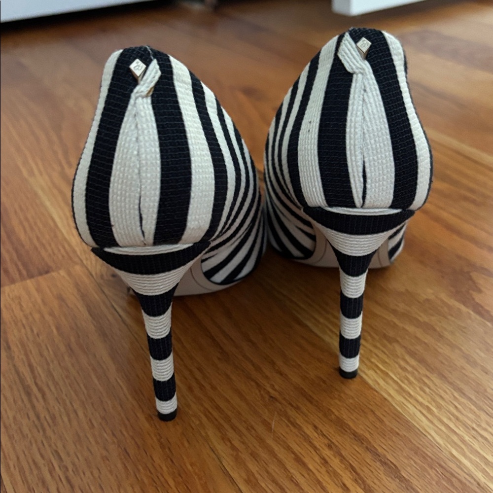 NEW Sam Edelman Hazel - Striped Pointed-Toe Heels - Picture 4 of 6